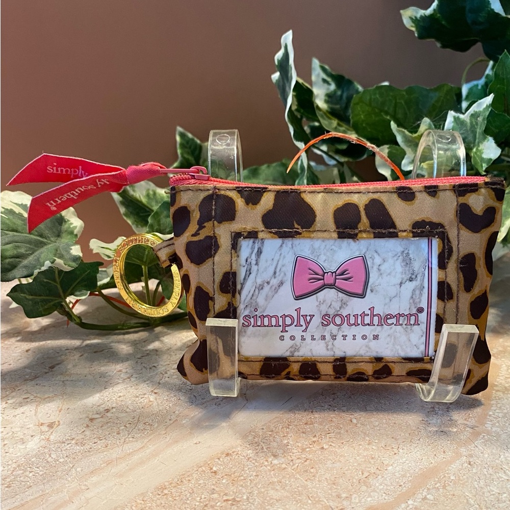Simply Southern Leopard Print and Pink Key ID Holder - Picture 2 of 8